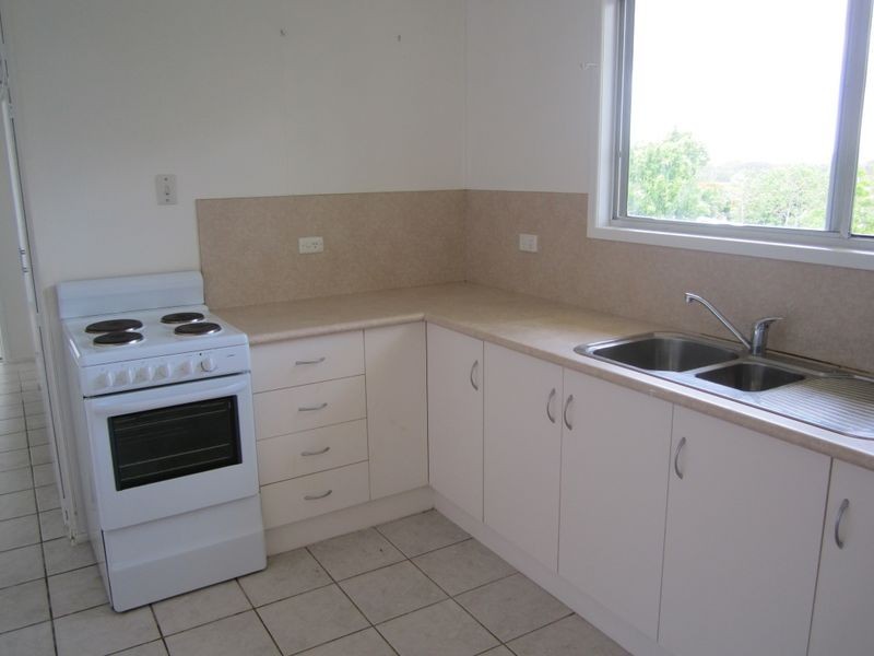 13 Steed Street, West Gladstone QLD 4680