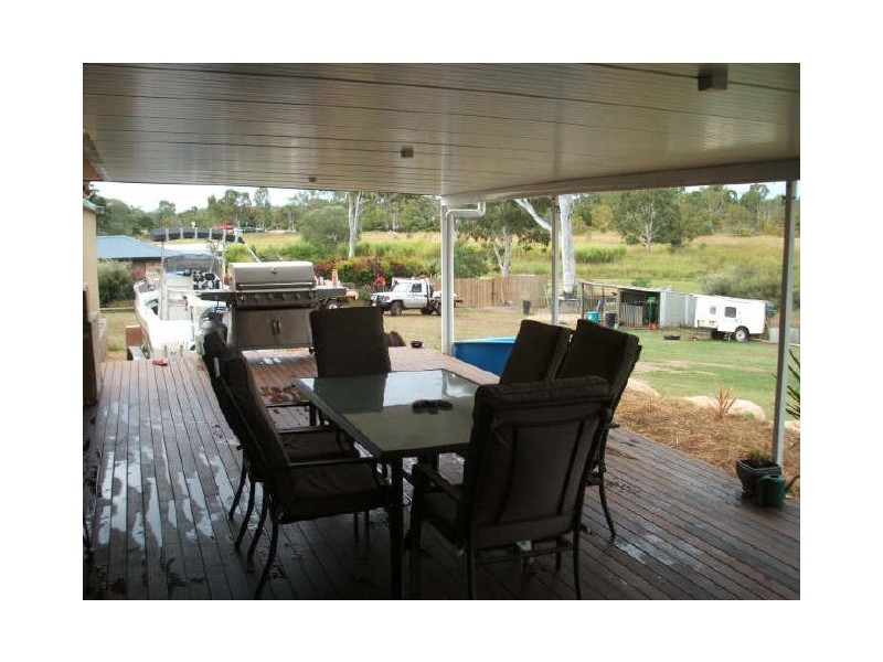 33 Dedekind Avenue, Benaraby QLD 4680