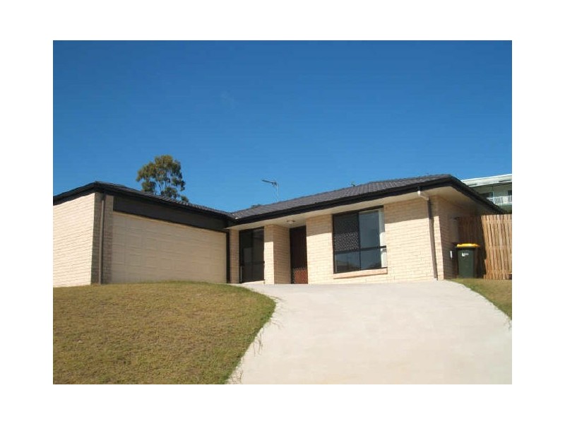 30 Waratah Street, Kin Kora QLD 4680