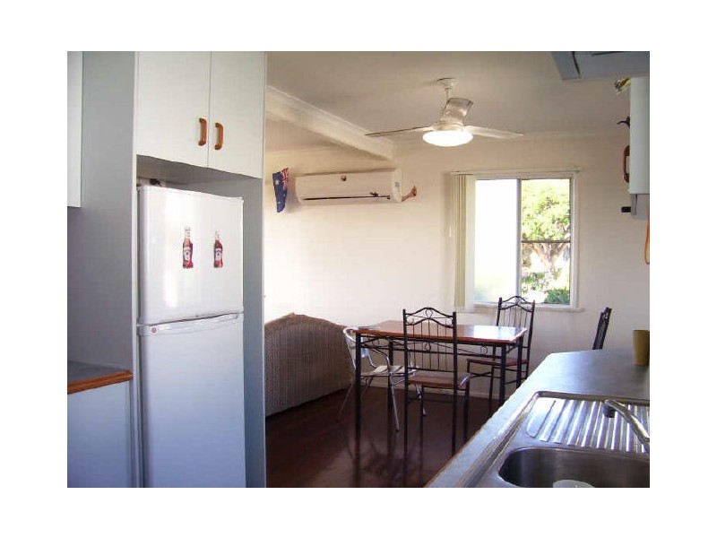 41 Flinders Street, West Gladstone QLD 4680