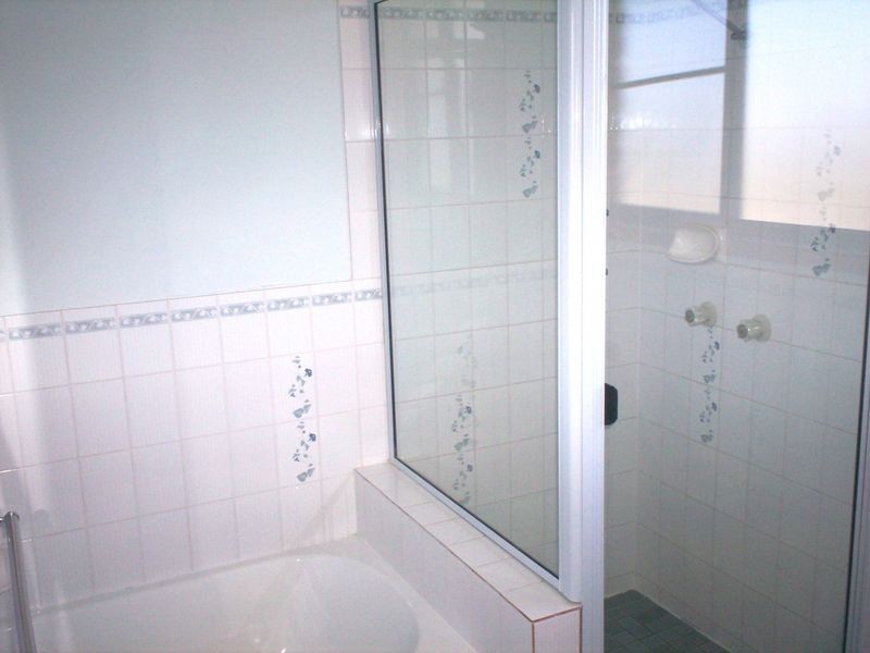 75 BOOTH AVENUE, Tannum Sands QLD 4680