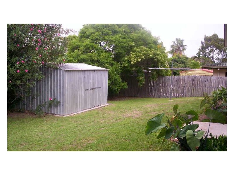 75 BOOTH AVENUE, Tannum Sands QLD 4680