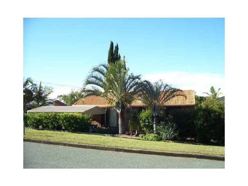 14 Butler Street, New Auckland QLD 4680