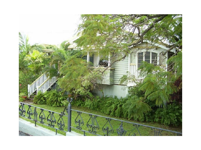 30 & 31 Yarroon Street, Gladstone QLD 4680