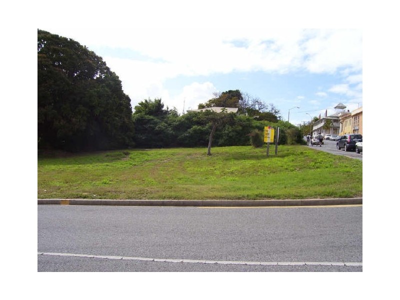 30 & 31 Yarroon Street, Gladstone QLD 4680