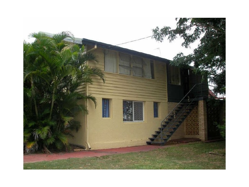 5 White Street, West Gladstone QLD 4680