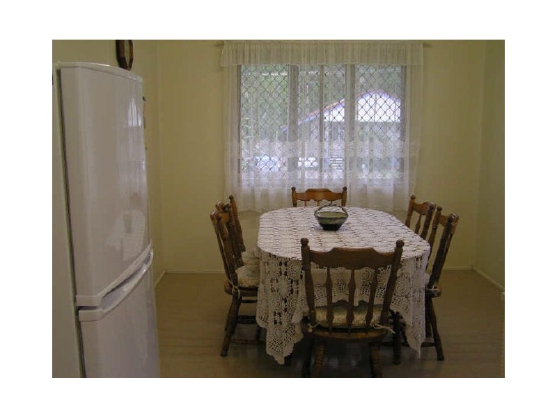 19 Charles Street, West Gladstone QLD 4680