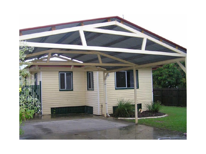 4 Agnes Street, South Gladstone QLD 4680