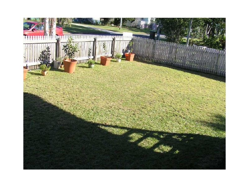 100 Barney Street, Gladstone QLD 4680