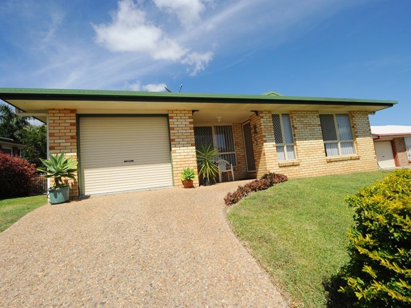 14 Ellington Court, New Auckland QLD 4680