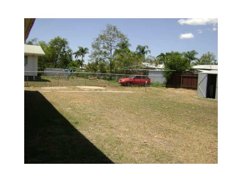 11 Eucalyptus Street, Blackwater QLD 4717