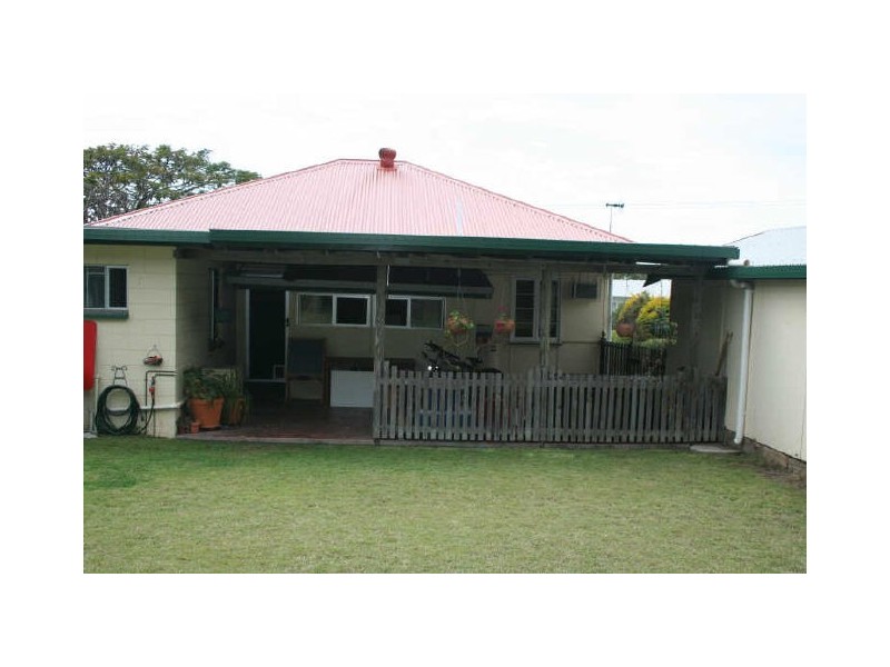 225 Auckland Street, Gladstone QLD 4680