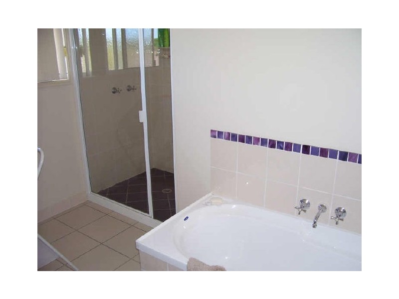 5 Stitt Close, Glen Eden QLD 4680