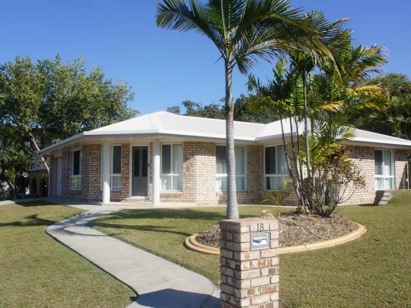 18 Barramundi Street, Toolooa QLD 4680