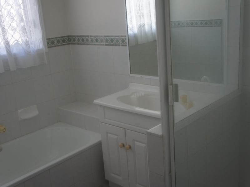 18 Barramundi Street, Toolooa QLD 4680