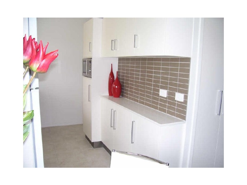 10/208-212 Oaka Street, Gladstone QLD 4680