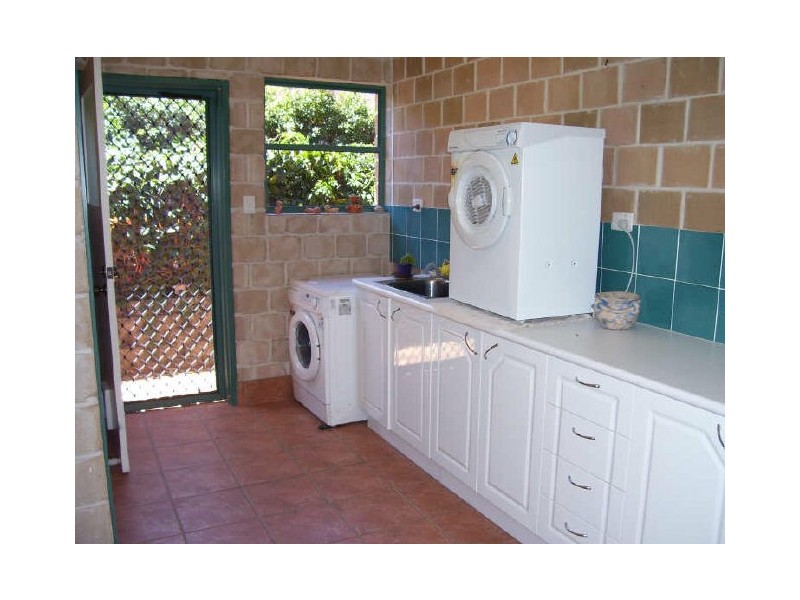 5 Maraboon Court, Gladstone QLD 4680