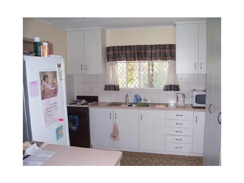 10 Scenery Street, West Gladstone QLD 4680