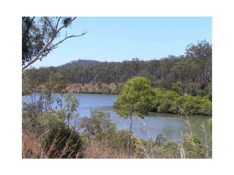 330 Calliope River Road, Yarwun QLD 4694