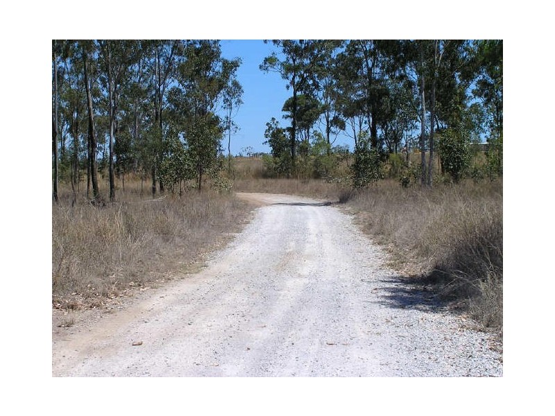 330 Calliope River Road, Yarwun QLD 4694