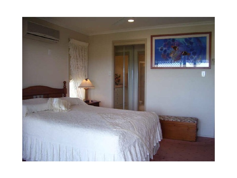 2 Diamond Cutter Close, Gladstone QLD 4680