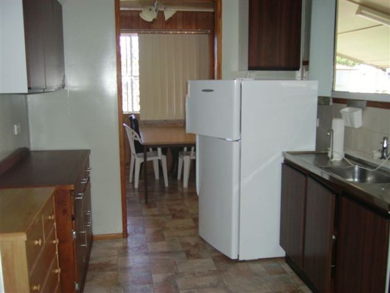 14 Callide Cres, Gladstone QLD 4680