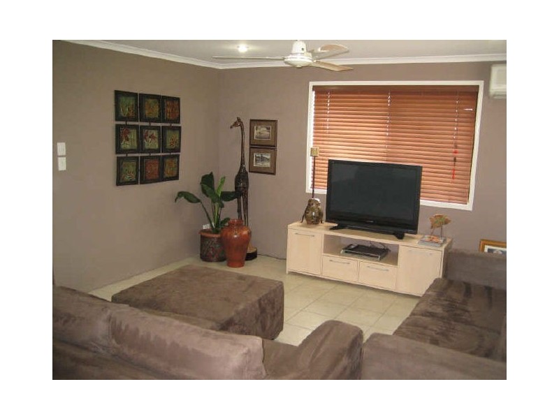 1 & 2/6 Delta Court, Calliope QLD 4680