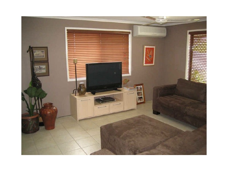 1 & 2/6 Delta Court, Calliope QLD 4680