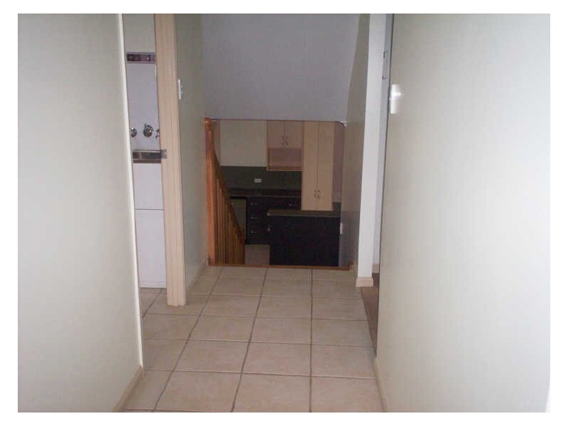 13 Mciver Road, Clinton QLD 4680