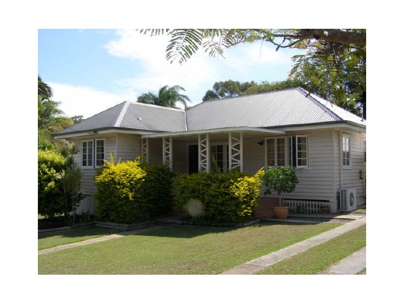 37 Higgins Street, West Gladstone QLD 4680