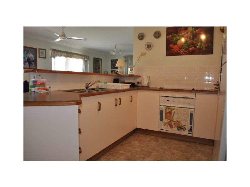 1/21 Shaw Street, New Auckland QLD 4680