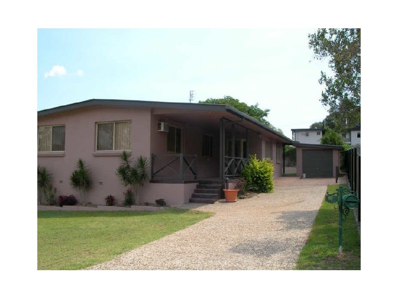 18 Wilson Street, New Auckland QLD 4680