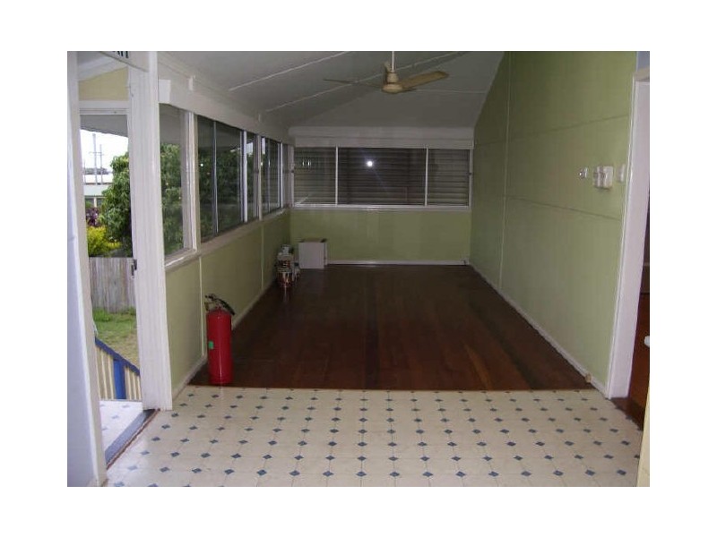6 Herbert Street, Gladstone QLD 4680