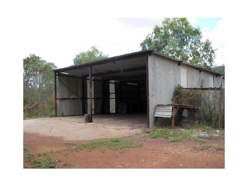 844 Calliope River Road, Yarwun QLD 4694