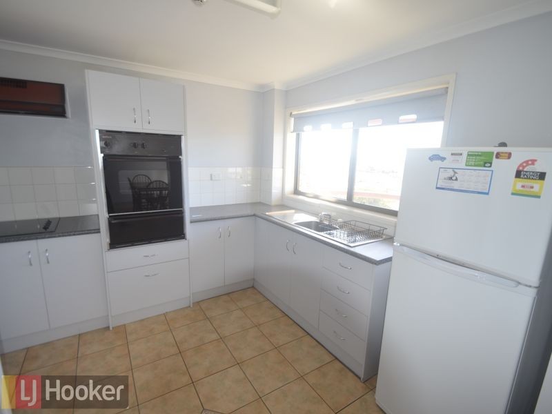 26/7 Kent Street, West Gladstone QLD 4680