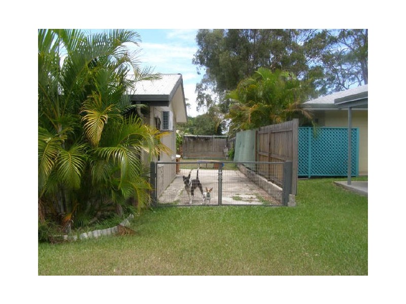 12 Salmon Street, Toolooa QLD 4680