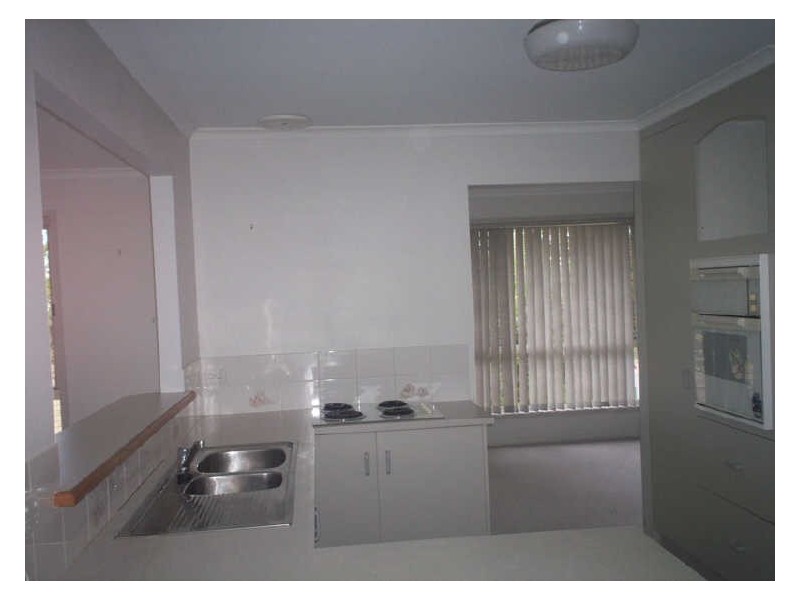 7 Weatherly Court, Clinton QLD 4680