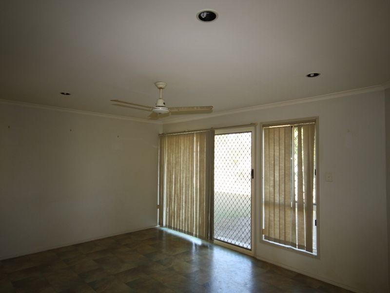 7 Weatherly Court, Clinton QLD 4680