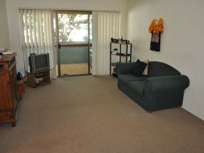 1/8 Roseberry Street, Gladstone QLD 4680