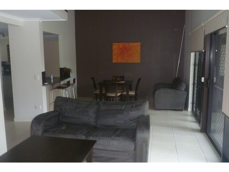 Unit 1/34 Marten Street, South Gladstone QLD 4680