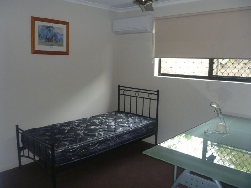 Unit 1/34 Marten Street, South Gladstone QLD 4680