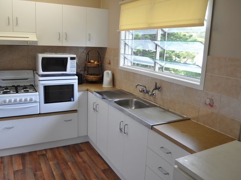 32 Busteed Street, West Gladstone QLD 4680