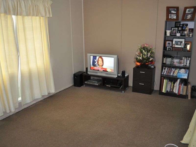 32 Busteed Street, West Gladstone QLD 4680