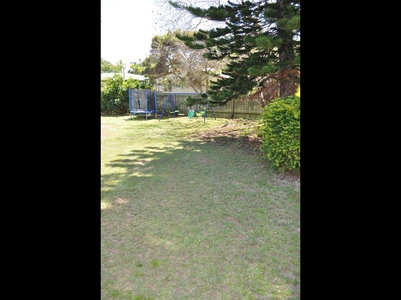32 Busteed Street, West Gladstone QLD 4680