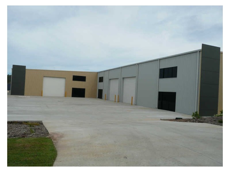 12 Roseanna Street, Gladstone QLD 4680