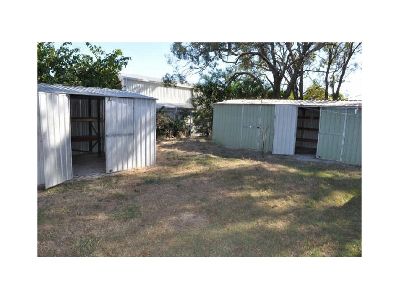 23 Larsen Street, West Gladstone QLD 4680