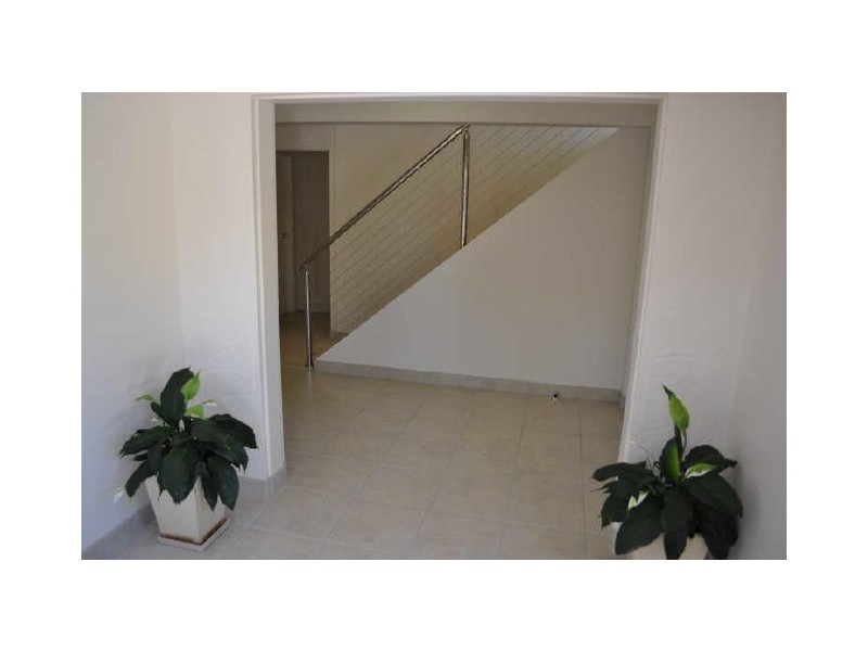 5 Ferguson Crescent, West Gladstone QLD 4680