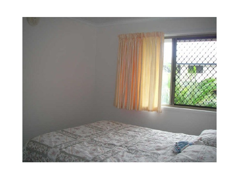 2/15 Roberts Street, South Gladstone QLD 4680