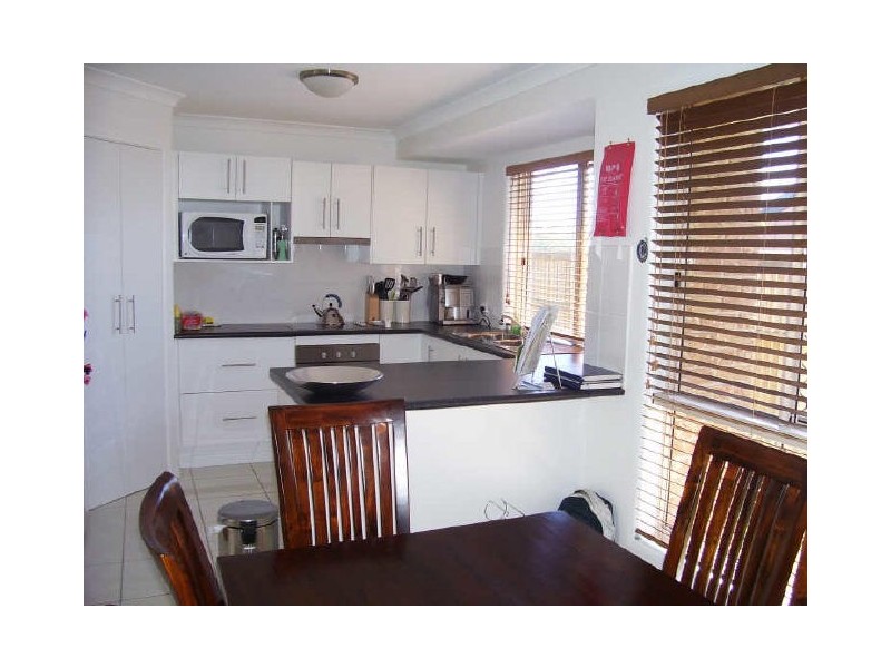 25 Flounder Crescent, Toolooa QLD 4680