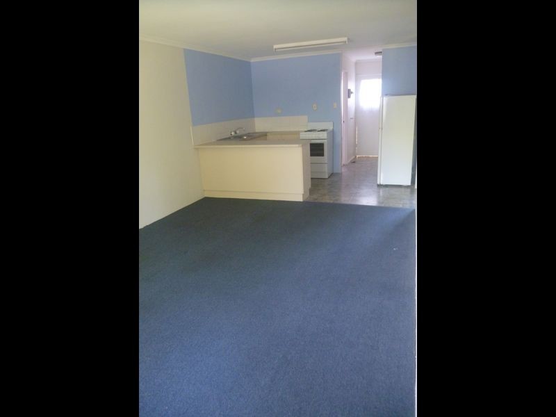 3/49 Off Lane, Gladstone QLD 4680